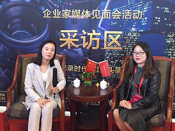 接受央視老故事欄目記者專訪